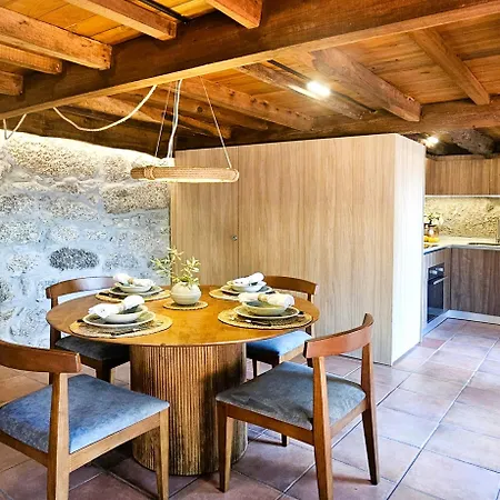 Quinta Do Ribeiro Garden House * Lousada