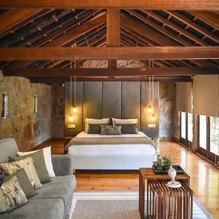 Quinta Do Ribeiro Garden House *